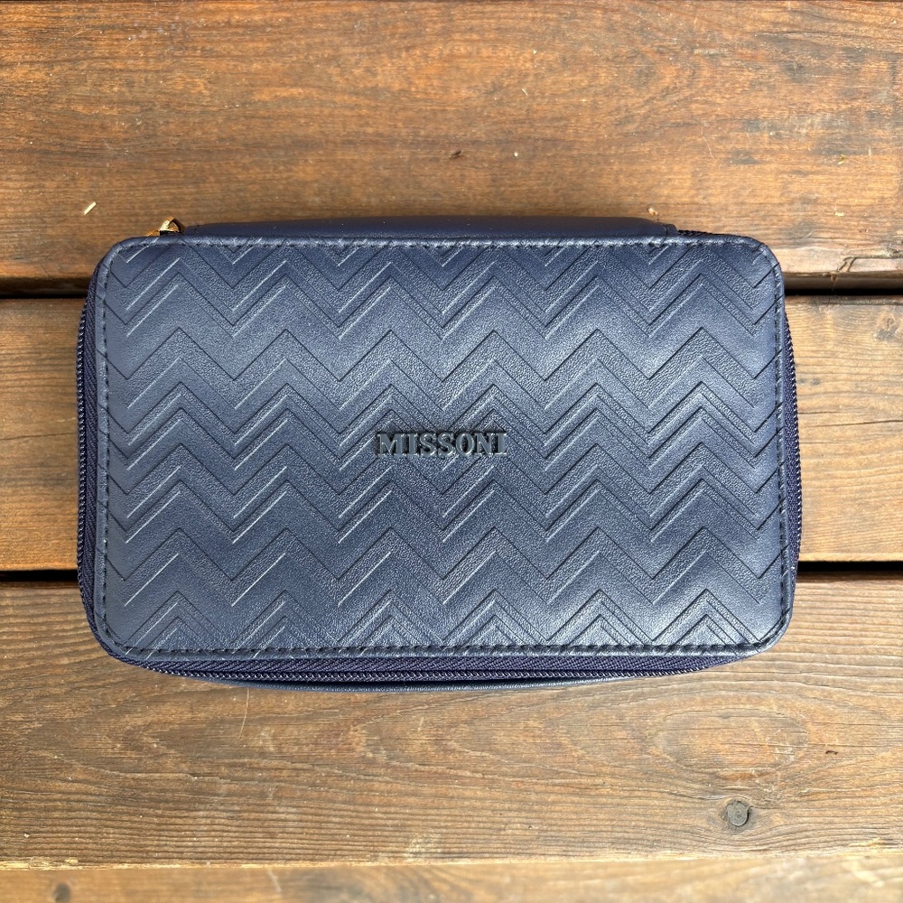 Missoni/Delta collab Amenity Bag